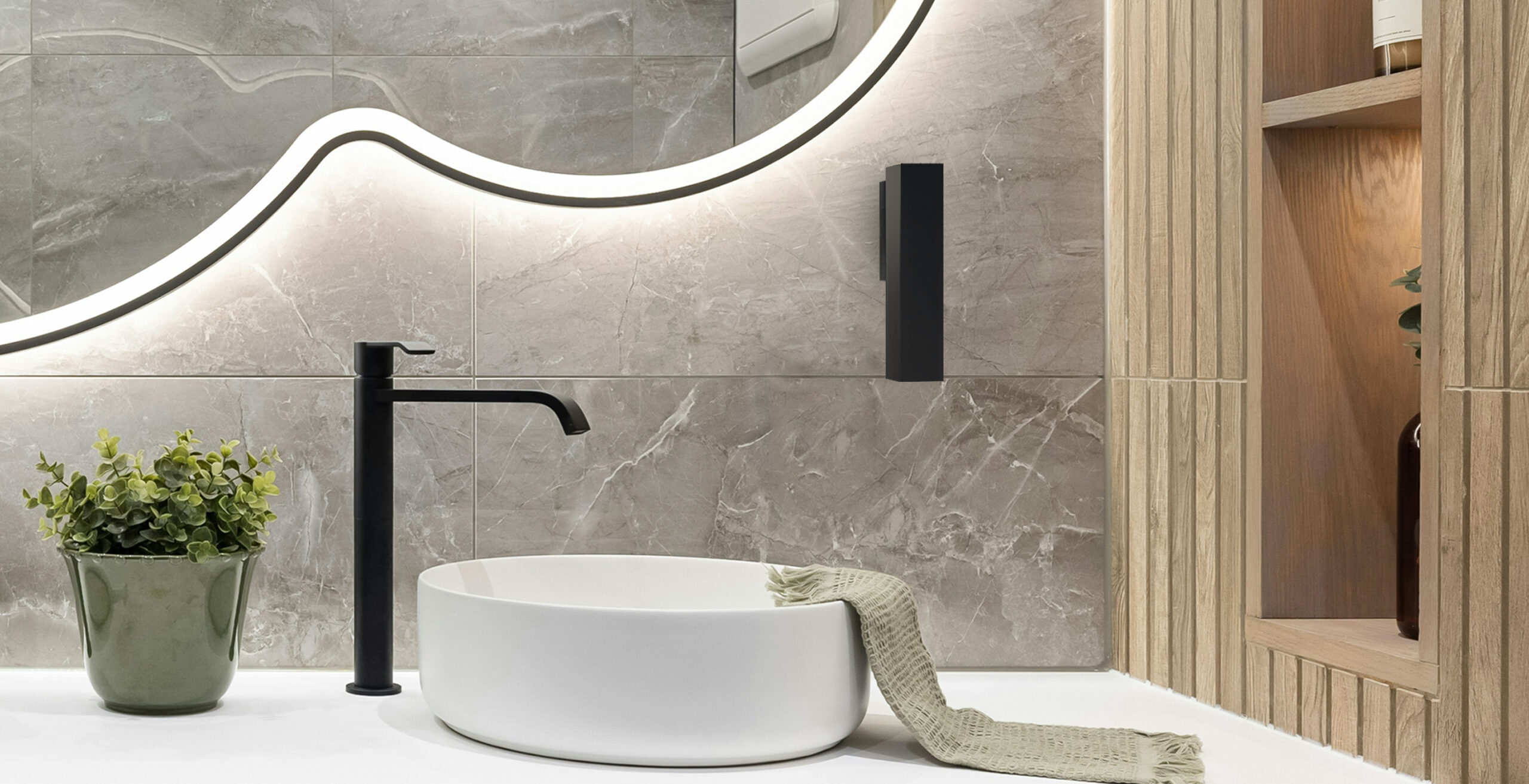 E HAND DRYER BLACK 04